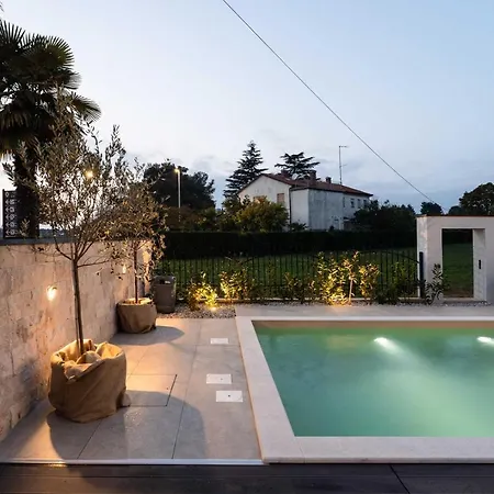 Contessina By Seeadria Agency * Novigrad (Istria)