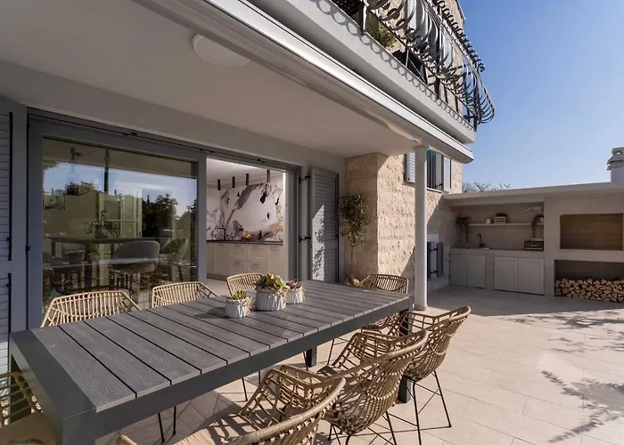 Contessina By Seeadria Agency *